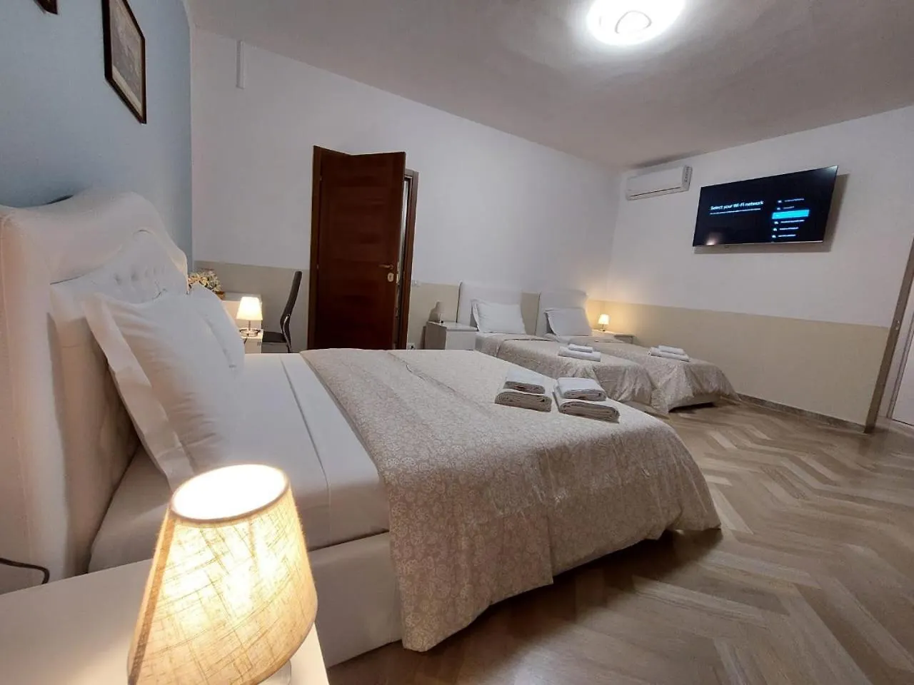 B&B Prime Sant'Agostino Pisa Italy