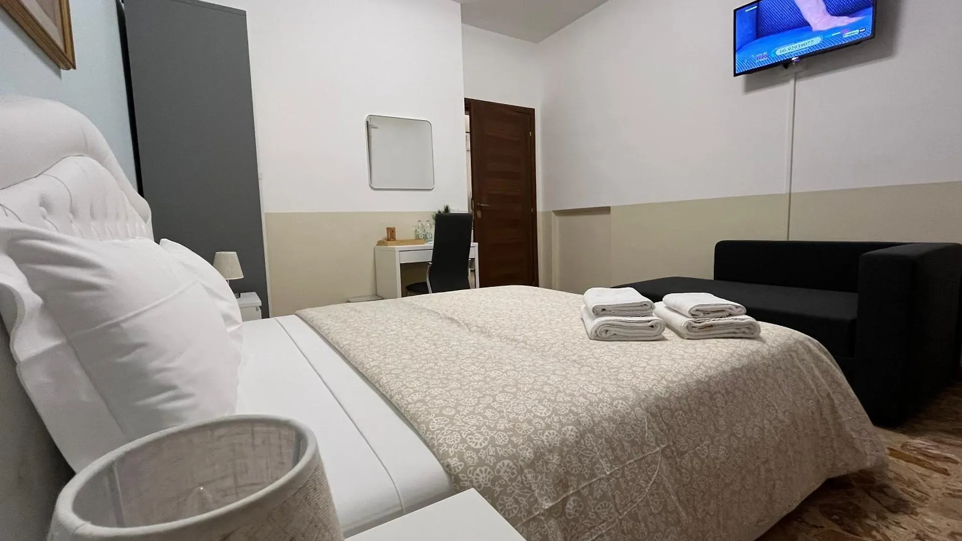 Bed & Breakfast B&B Prime Sant'Agostino Pisa Italy