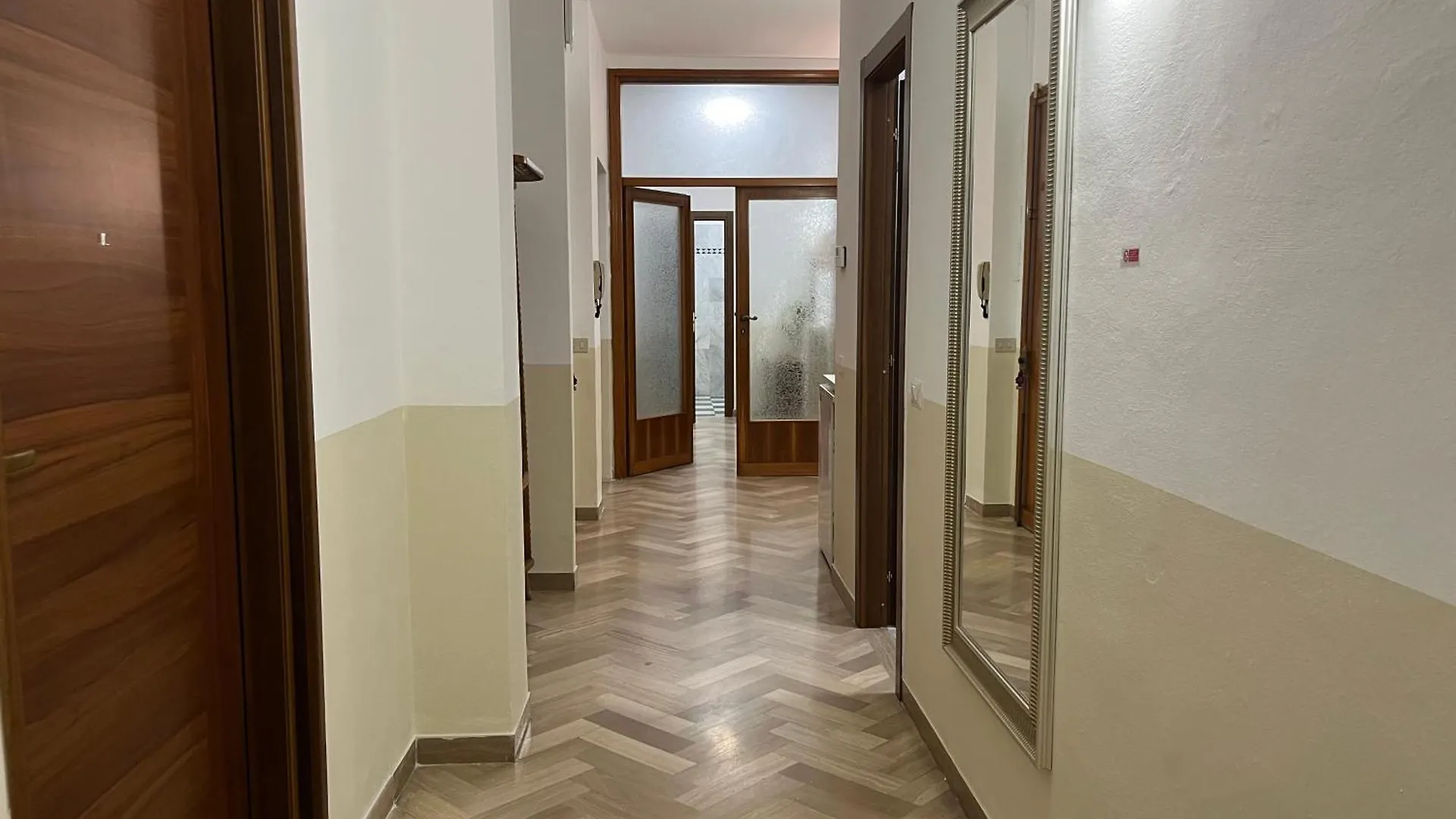 B&B Prime Sant'Agostino ピサ 0*,  イタリア